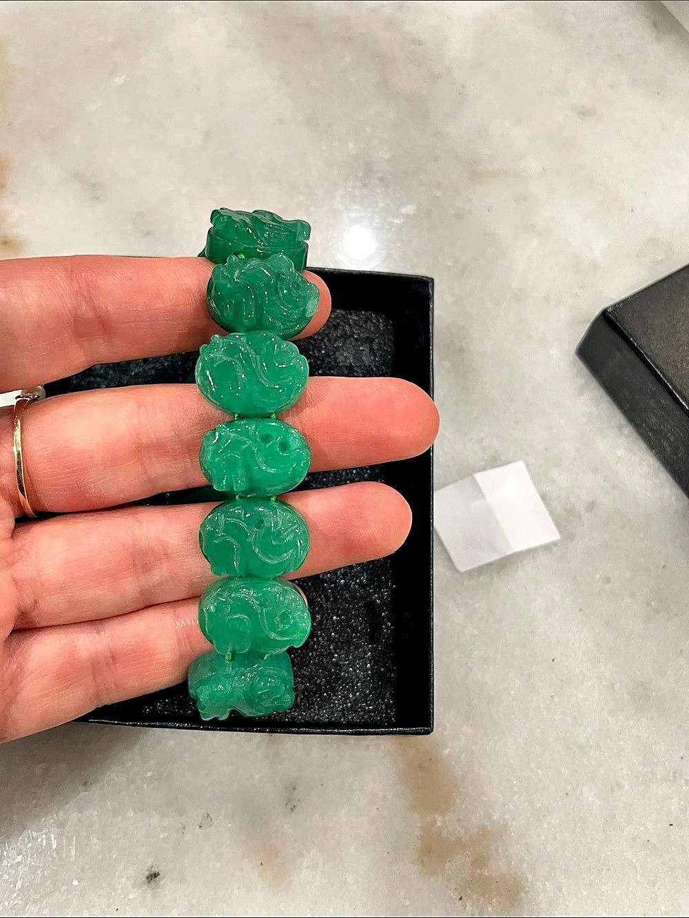 Carved Bead Bracelet Green & Purple Like New